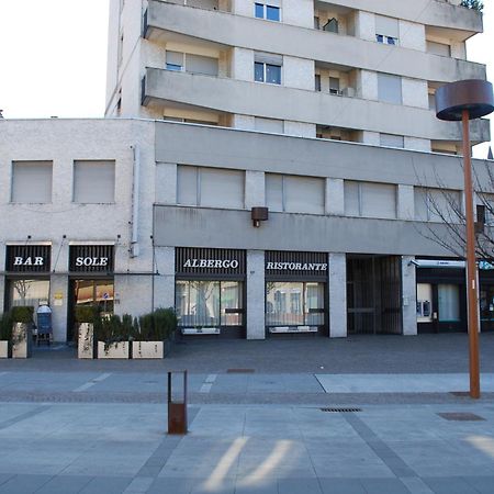 Albergo Sole Mariano Comense Exterior foto